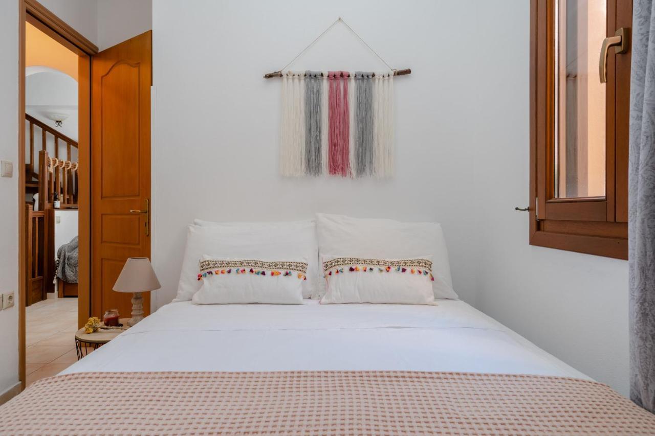 Small Apartment In Grotta Naxos Naxos City Exterior foto